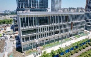 上海科技园区 上海市养老科技产业园开园，让外骨骼助行器，毫米波健康监测仪等产品造福老人